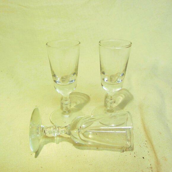 VTG SET OF 3 SMALL CORDIAL STEMWARE GLASSES W/FANCY STEM - Picture 2 of 5